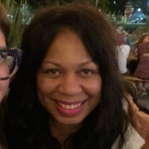 Meet your Posher, Marisha